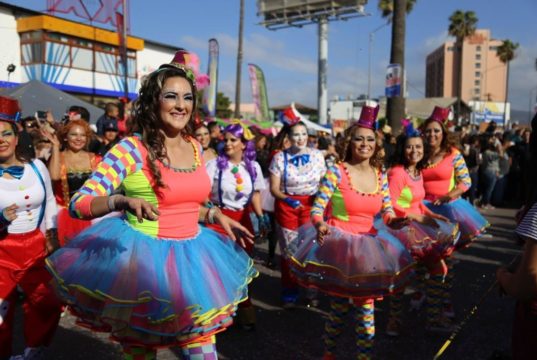 Confirman realización del Gran Carnaval de Ensenada 2026; desmienten rumores