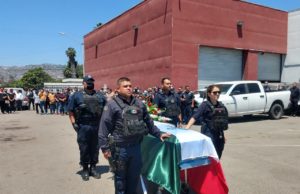 Despiden con honores al policía Víctor Manuel Ruiz Ponce