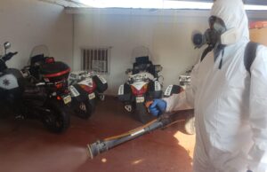 Ante caso de oficial ensenadense con Covid-19, sanitizan las instalaciones