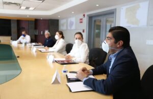 Alcaldes y gobernador firman acuerdo contra el Covid-19 en Baja California