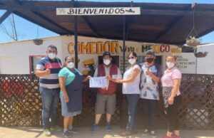 Apoyan de nuevo a comerciante afectado de San Vicente