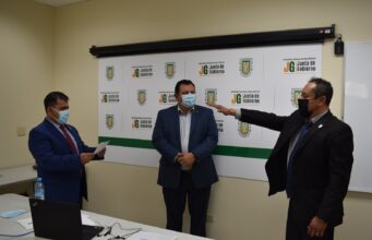 Toma protesta Jesús Antonio Padilla como el nuevo director de la FCAyS