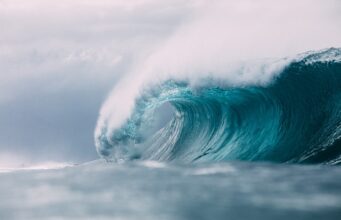 Impartirán plática sobre el surf bajo el agua: el secreto de las ondas internas