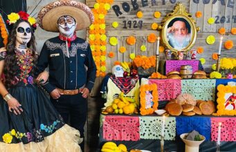Celebraron concurso de altares de muertos y catrines en el CBTA 307 de Camalú