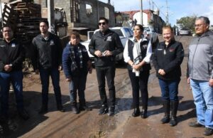 Entrega Armando Ayala más de 300 apoyos sociales a familias del fraccionamiento Del Sol