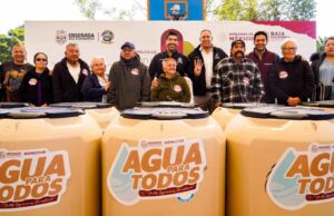 Entrega Armando Ayala apoyos sociales a más de 200 familias de Punta Banda