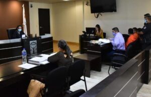 Vinculan a sujeto tras el ataque de sus dos perros a una mujer en San Quintín