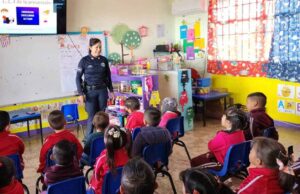 Imparten pláticas preventivas en escuelas de Villa Jesús María