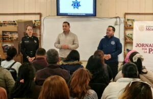 Participa FGE en jornada con residentes de Villas del Prado, en Ensenada