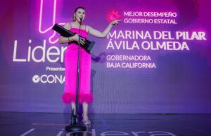 Otorgan a Marina del Pilar premio al mejor desempeño de Gobierno Estatal en los Premios Lidera 2025