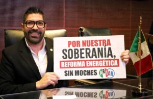Vota Armando Ayala Robles a favor de nacionalizar a PEMEX y CFE