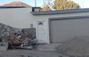 Infraccionan por obstrucción de la vía pública, derrame de aguas negras y quema de basura en Ensenada