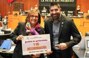 Se solidariza Armando Ayala con Movimiento Feminista