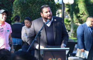 Encabeza Ismael Burgueño ceremonia por el 219 aniversario del Natalicio de Benito Juárez