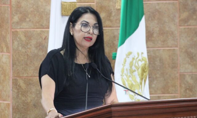 Alejandrina Corral (1)