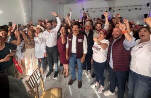 Apoya Armando Ayala al Plan Durango