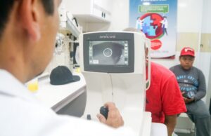 Adultos mayores pueden aprovechar cirugía de cataratas gratuita en BC