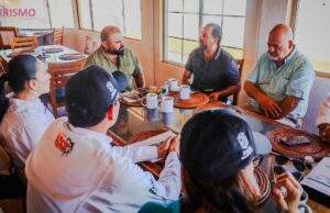 Exponen necesidades del sector turístico en Bahía de los Ángeles