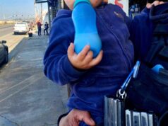 Rescatan a niño encerrado en un vehículo en la colonia Aeropuerto en Ensenada