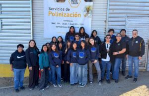 Estudiantes del CBTa 146 exploran procesos productivos en empresa apícola de Maneadero