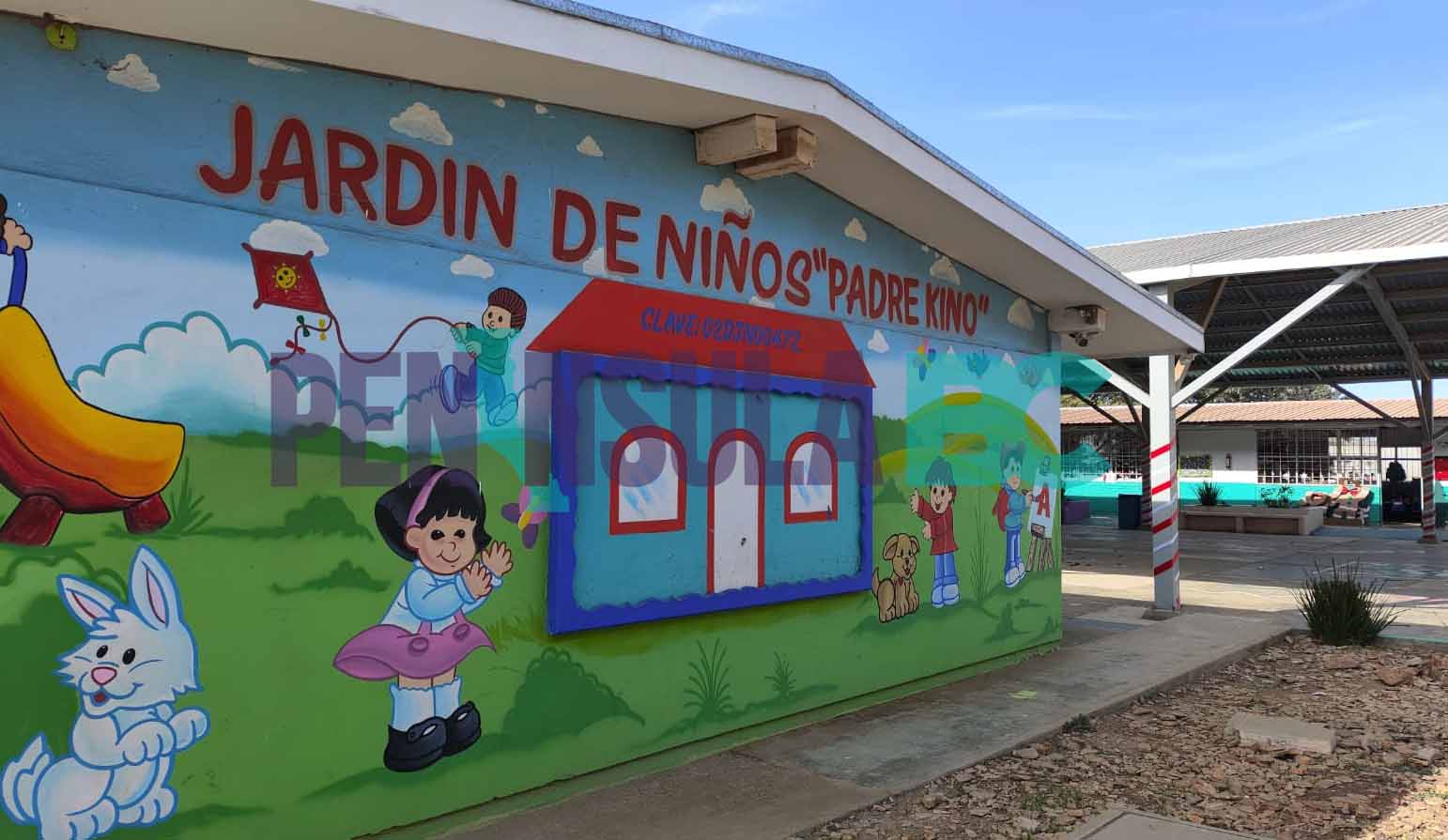 Rechazan madres y padres regreso de intendente al preescolar Padre Kino en San Quintín