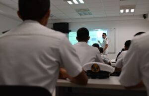 Continúa abierta la convocatoria 2026 para el ingreso a los Establecimientos Educativos Navales