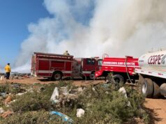 Combaten incendio en el basurero de la colonia Lázaro Cárdenas
