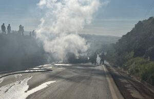 Suman 19 detenidos por disturbios e incendios en todo Baja California