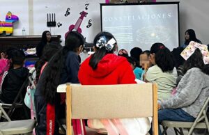 Celebran taller para niños en la primera Canasta Literaria en San Quintín