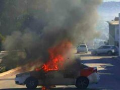 Incendian taxi en la vía pública de Tijuana