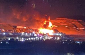 Arde fábrica de materiales reciclables en El Sauzal