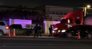 Sorprenden a tres ebrios en operativo alcoholímetro de San Quintín