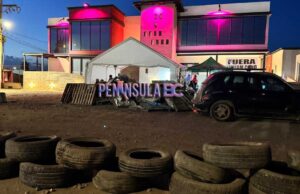 Continuaría toma de oficinas municipales hasta que sesione la Comisión Especial en San Quintín