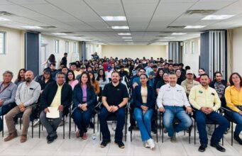 Celebran simposio sobre éxito en los agronegocios en la UABC de San Quintín