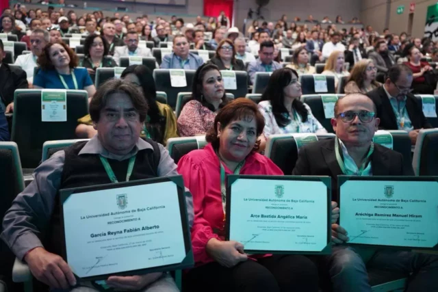 Reconocimiento_Antiguedad_Personal_Admvo_y_Serv_JB01