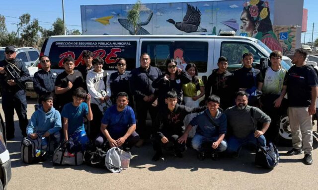 Triple Papalote SQ (1)