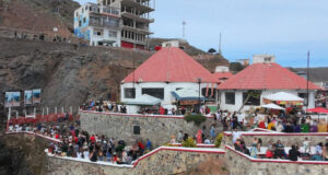 Visitan La Bufadora más de 35 mil personas en días mayores