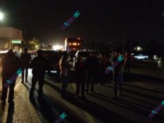 Bloquean carretera en San Vicente, denuncian crisis de salud y omisiones con el comité de agua