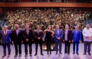 Encabeza Marina del Pilar liberación de pensiones y reconoce vocación del Magisterio