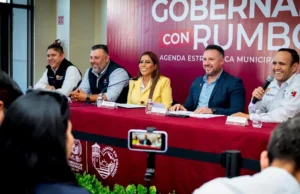 Anuncia Claudia Agatón Plan Estratégico de Bacheo en conjunto con las cámaras de la construcción en Ensenada