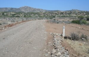 Anuncian construcción de seis caminos artesanales en comunidades indígenas de Baja California
