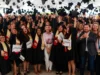 Egresa tercera generación de preparatoria con Tarjeta Violeta impulsada por Marina del Pilar