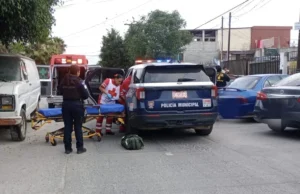 Nace bebé en patrulla tras apoyo de policías en Tijuana