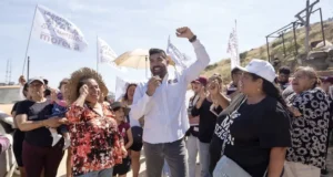 Anuncia Armando Ayala registro en proceso interno de Morena rumbo a la gubernatura