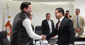 Aprueban licencia temporal de Burgueño y toman protesta al presidente suplente en Tijuana
