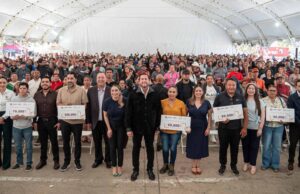 Entrega Ismael Burgueño más de 430 apoyos económicos para fortalecer el emprendimiento en Tijuana