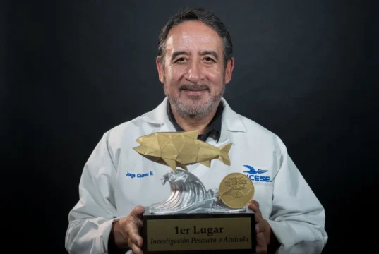Gana investigador del CICESE primer lugar del Premio a la Pesca y Acuacultura Sustentables 2026