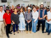 Entrega Claudia Agatón 114 apoyos de lentes del programa Salud para Todos en Ensenada