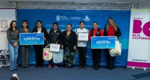 Premian a niños ganadores del certamen internacional de ensayo y póster ambiental de la FCCA