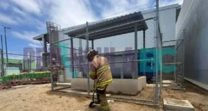 Roban dos mil litros de combustible en tanque de almacenamiento de la Bodega Aurrerá en San Quintín
